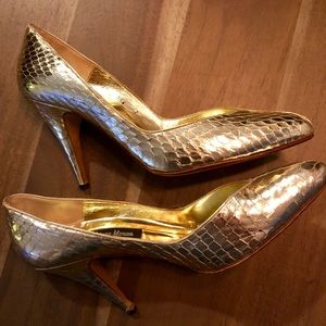 Neiman Marcus Vintage Gold Pumps